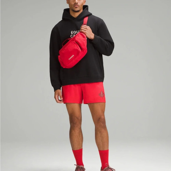 🆕🇨🇦 Lululemon Team Canada Olympic Utility Crossbody Bag 6.5L - Spicy Red - Picture 4 of 11